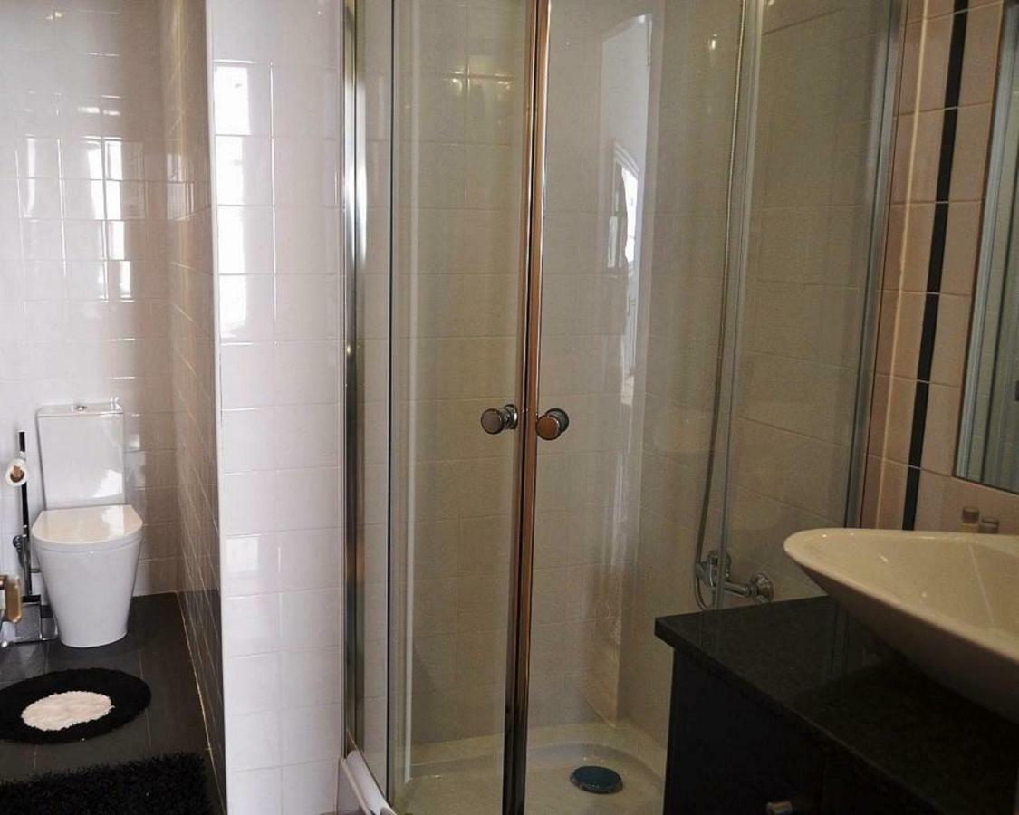Bairro Alto House, By Timecooler Apartman Lisboa Kültér fotó